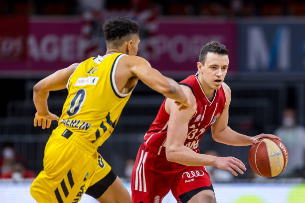 这场比赛的 这场比赛的